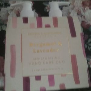 Dickens Hawthorne Hand Care Duo